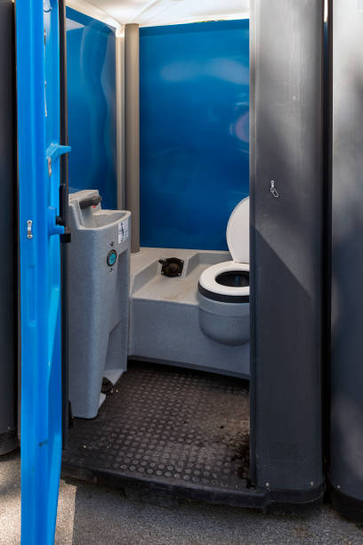 Best Portable toilet rental cost  in New Paris, IN
